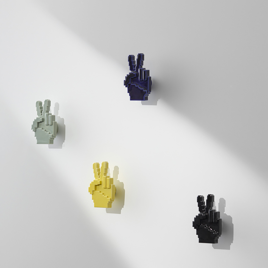 Hands Up - PEACE Kleiderhaken – Bild 3